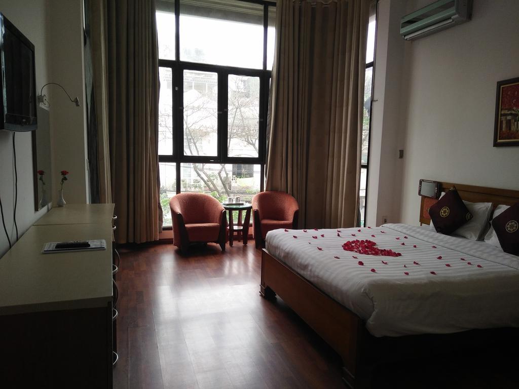 Hanoi Little Center Hotel Zewnętrze zdjęcie