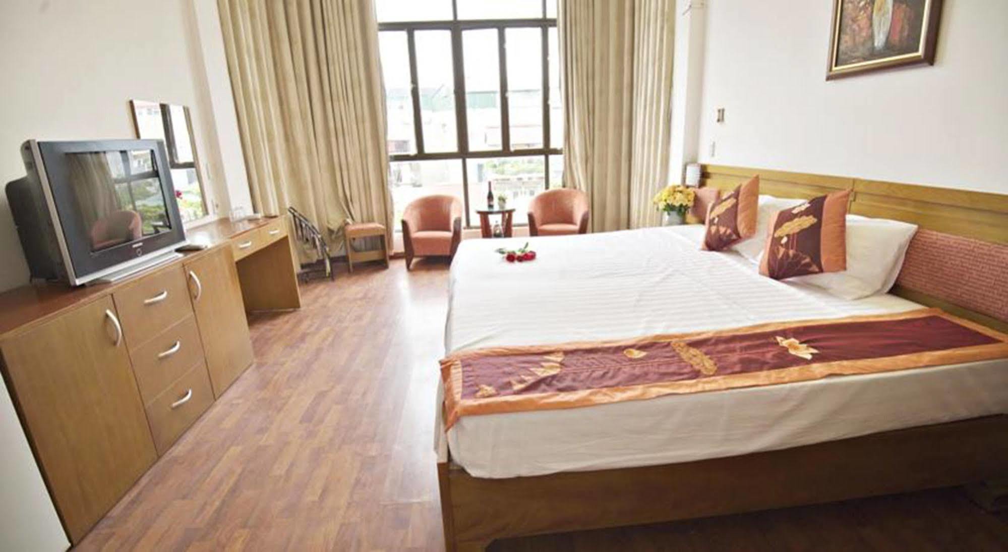 Hanoi Little Center Hotel Zewnętrze zdjęcie
