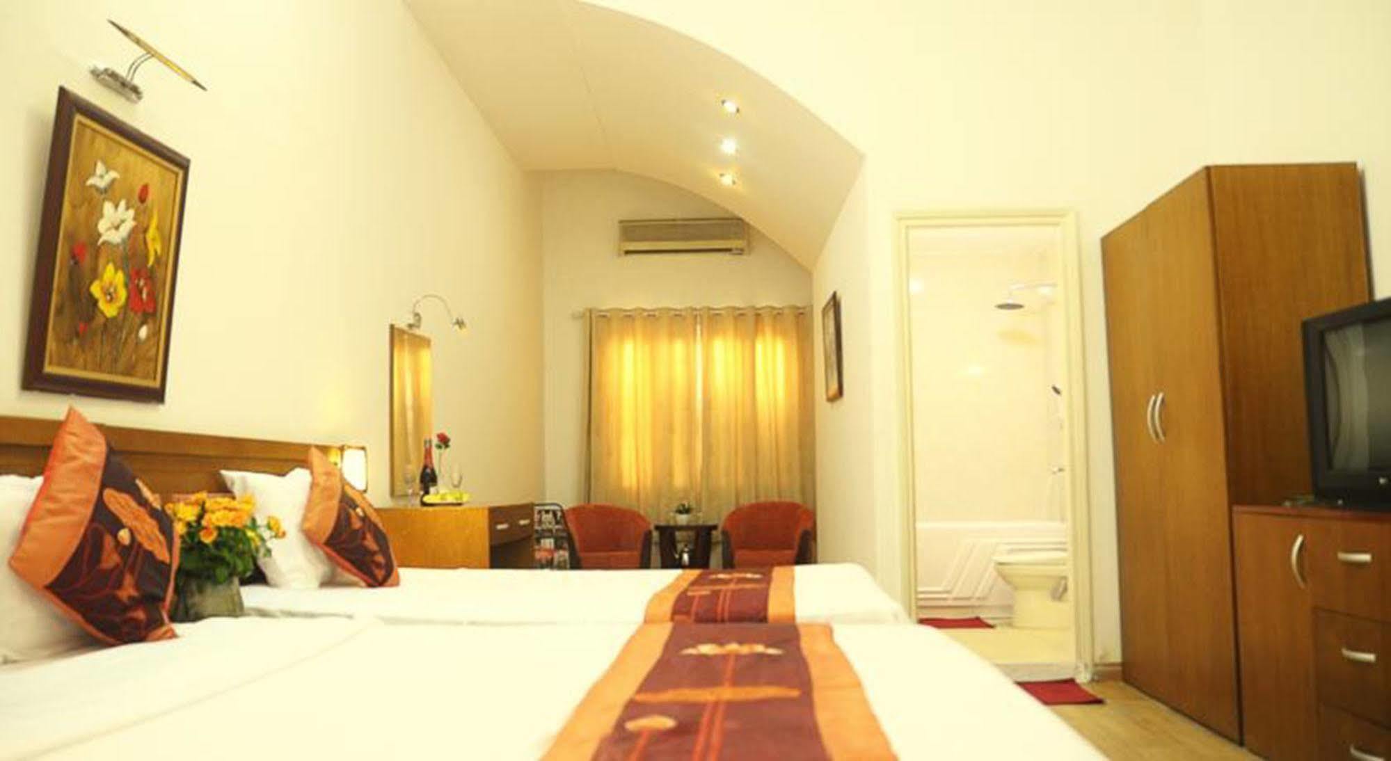 Hanoi Little Center Hotel Zewnętrze zdjęcie